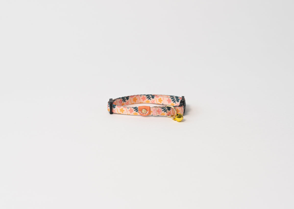 Gentle Purr Cat Collar - Rosie