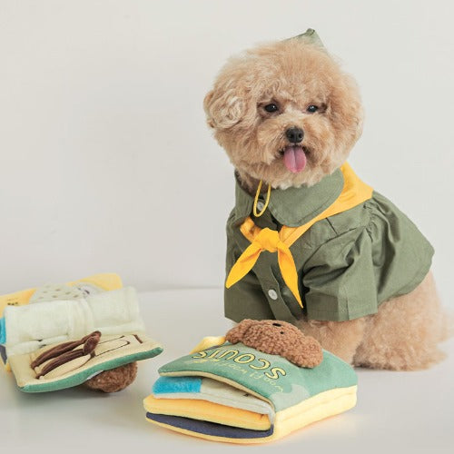 Bite Me Woof Woof Scout Nosework Book Toy